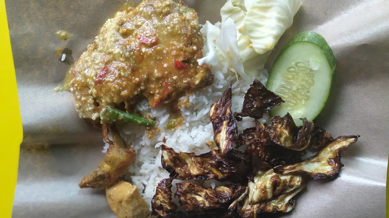 Ayam Gepuk Nusantara (B.Tun Razak)