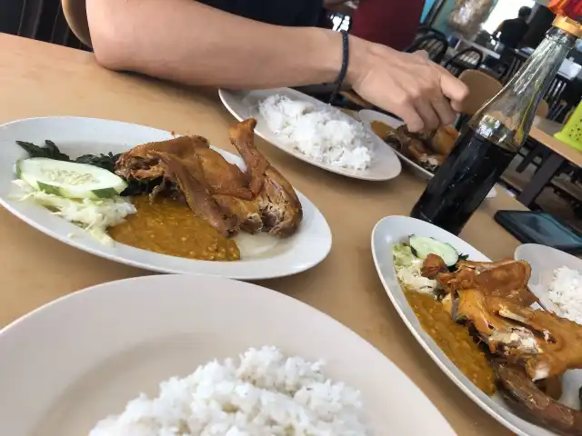 Ayam Penyet Bukit Lanchong Food Photo 15