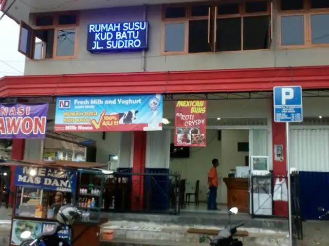 Gambar Makanan Depot Susu KUD Ganesha Batu 10