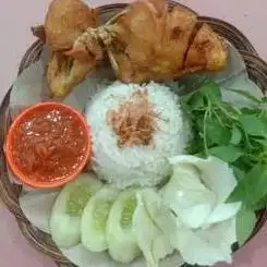 Gambar Makanan Ayam Bakar & Pecel Lele Rizki, Gang Buntu 12