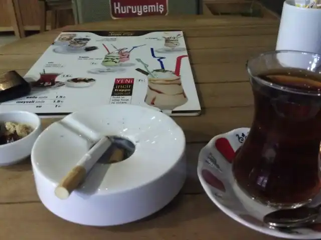 Can Kardeşler Cafe & Kuruyemiş'nin yemek ve ambiyans fotoğrafları 7