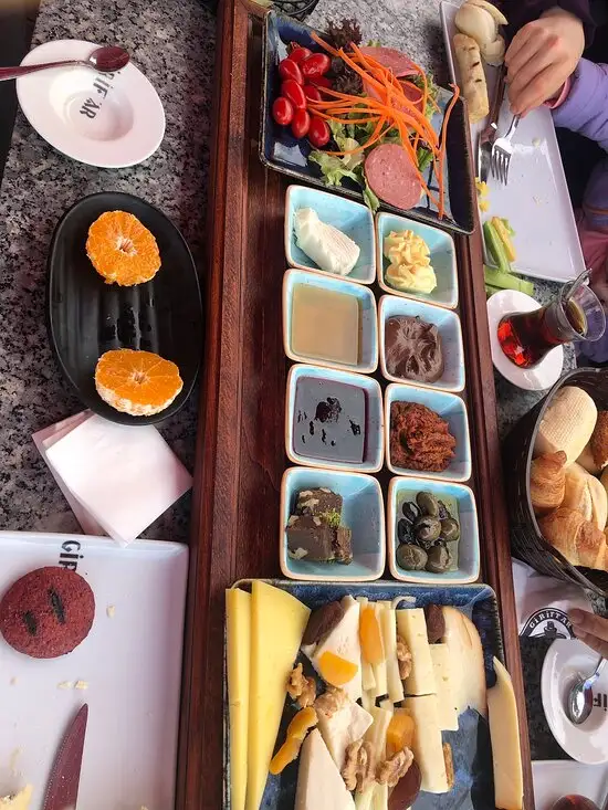 Giriftar Cafe Suleymaniye'nin yemek ve ambiyans fotoğrafları 77