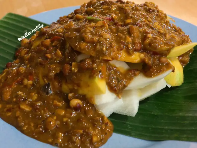 Gambar Makanan Rujak Kolam Medan 4