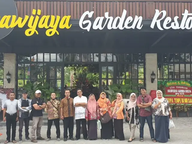 Gambar Makanan Brawijaya Garden Resto 7