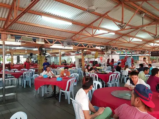 Kedai Makanan Laut Hai Ung