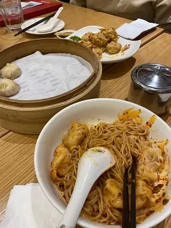 DIN by Din Tai Fung at Suria KLCC (NO PORK) Food Photo 1