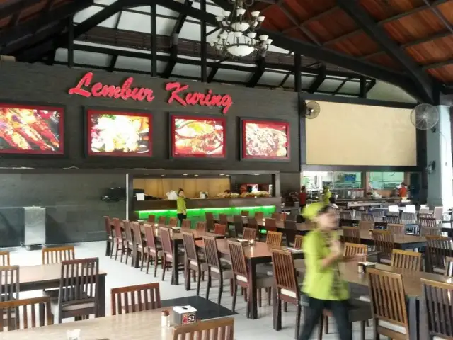 Lembur Kuring Restaurant