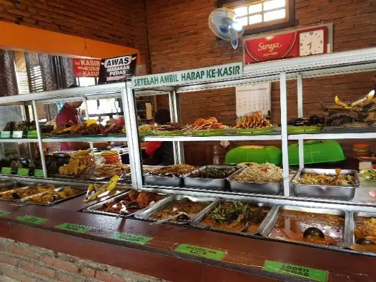 Gambar Makanan Warung Nayamul 9