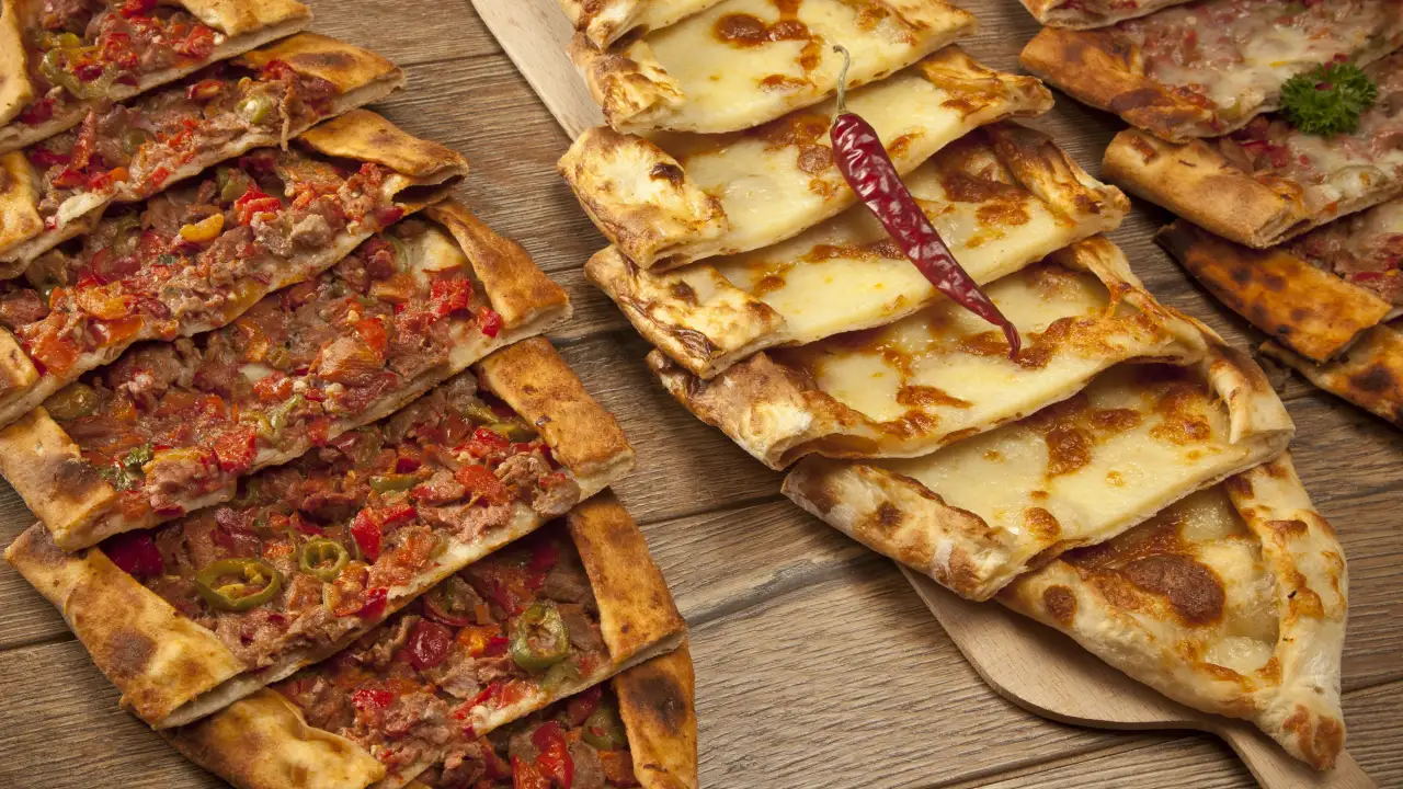 Ustasından Lahmacun & Pide