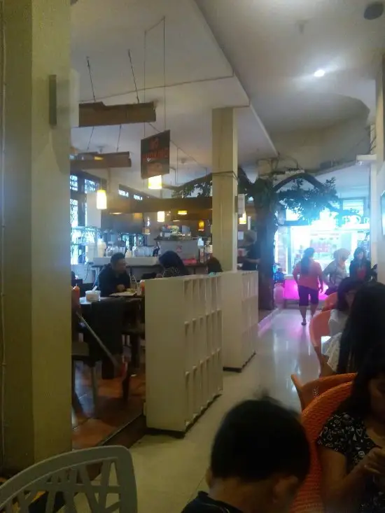 Gambar Makanan Illy Cafe Malang 2