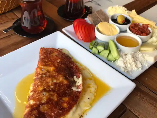 Trabzon Serpmeköy Kahvaltısı'nin yemek ve ambiyans fotoğrafları 47