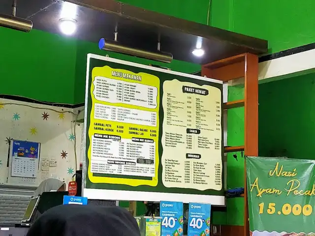 Gambar Makanan Ayam Geprek Bunda 12