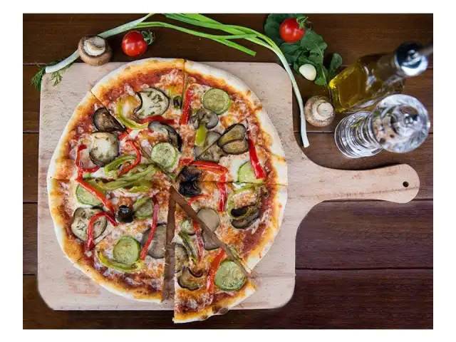Mios Pizza'nin yemek ve ambiyans fotoğrafları 10