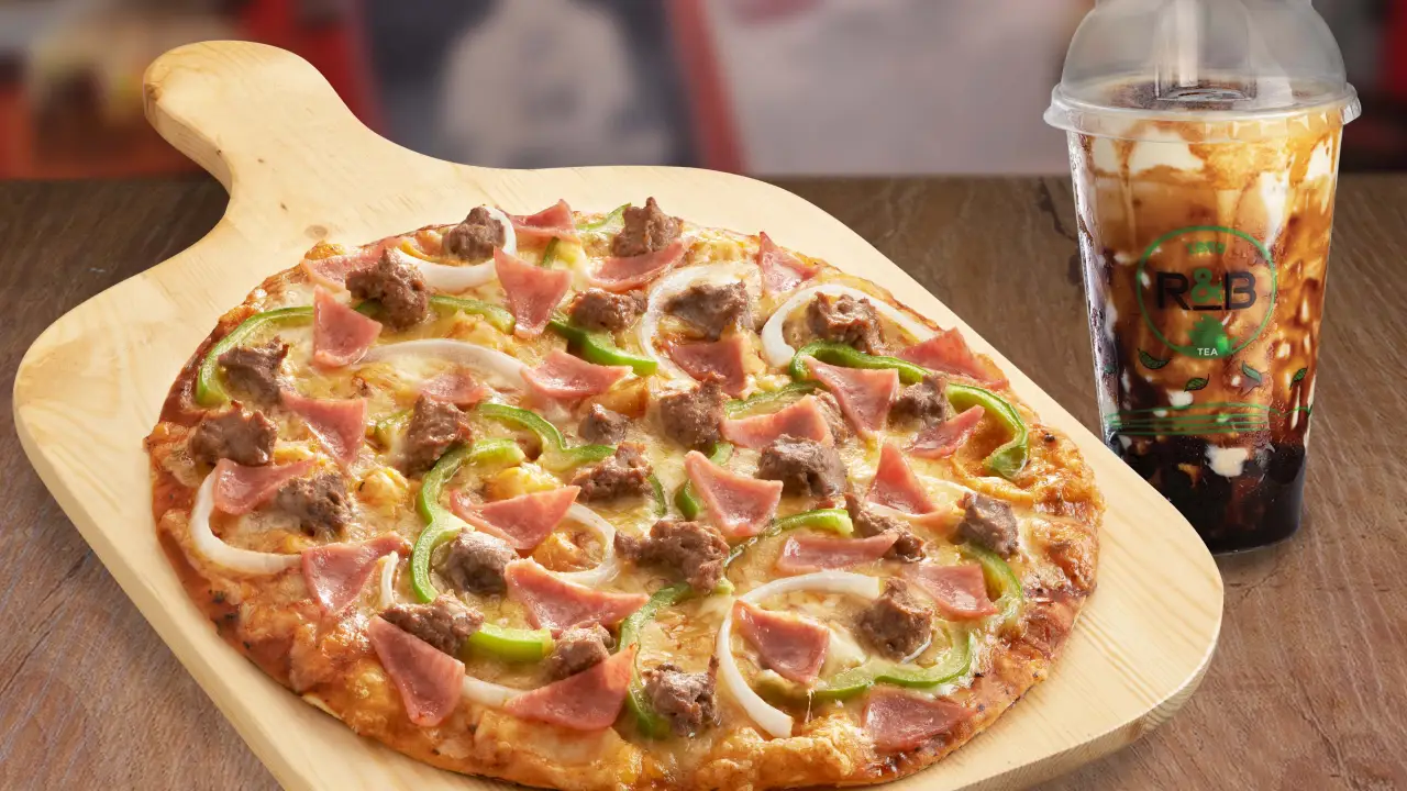Shakey's Pizza - Mandaluyong Circle