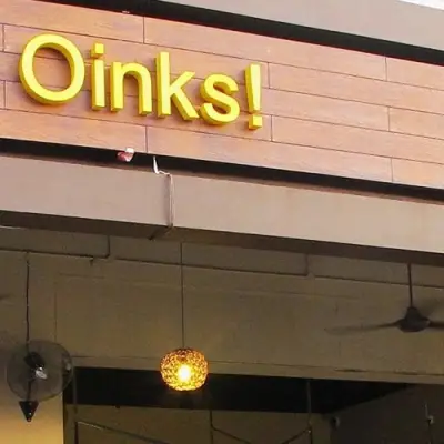 Oinks! Restaurant Bar and Grill