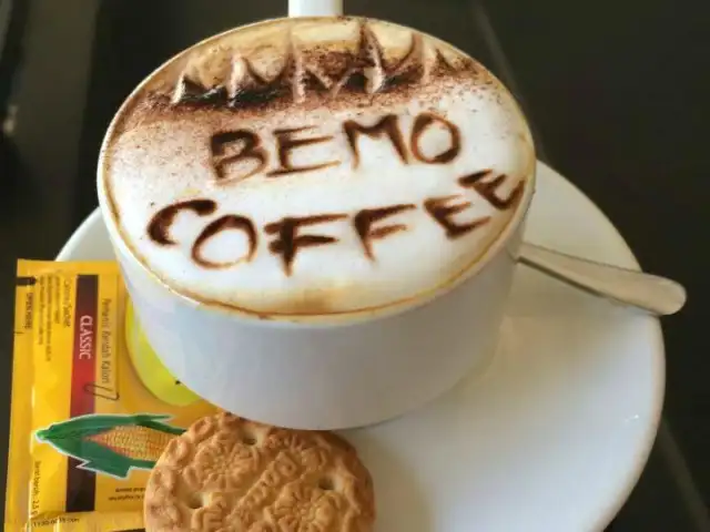 Bemo Corner Coffee Shop