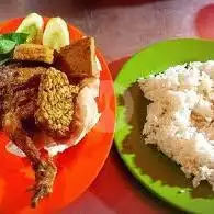 Gambar Makanan Pecel Lele Lamongan Mas Khomari, Raya Pekapuran 1