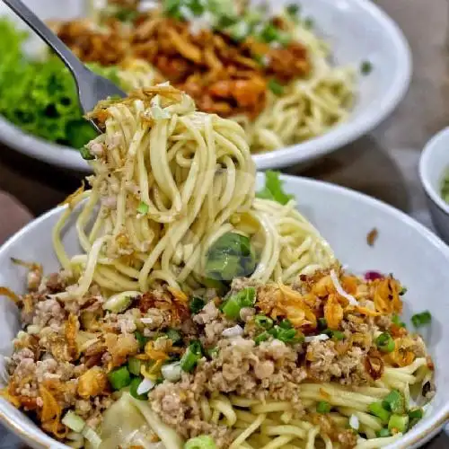 Gambar Makanan Pisang Krepes Mak Uklik, Jl Embong Brantas Gg2,No 1600 10