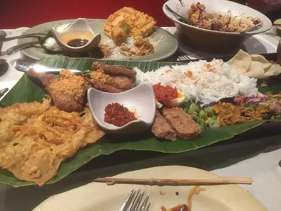 Gambar Makanan TeSaTe Restaurant 5