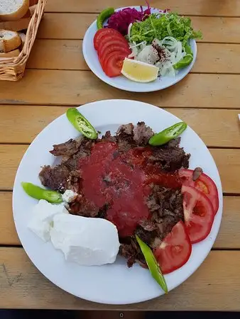 Kumrucu Çınar'nin yemek ve ambiyans fotoğrafları 1