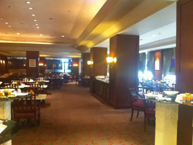 Gambar Makanan Beranda Cafe - Crowne Plaza 18