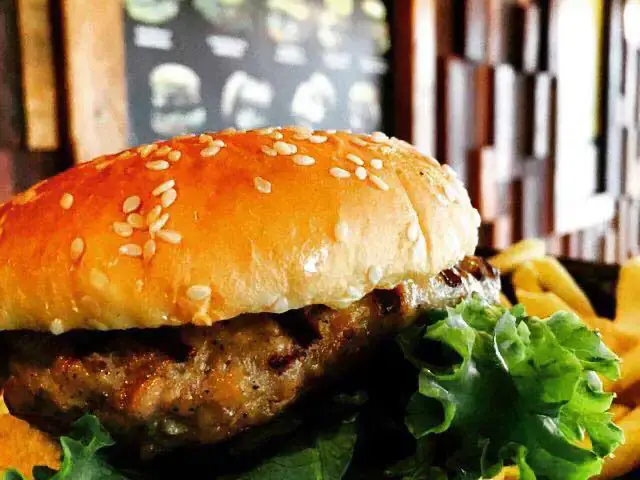 BurgerByte Food Photo 8