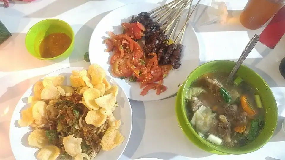 Sate Maranggi Dan Sop Hj.maya