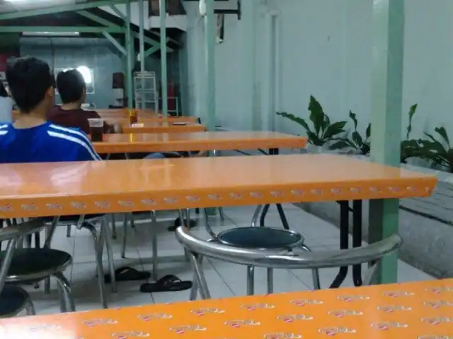 Gambar Makanan Food Court RSUD Dr. Moewardi 5