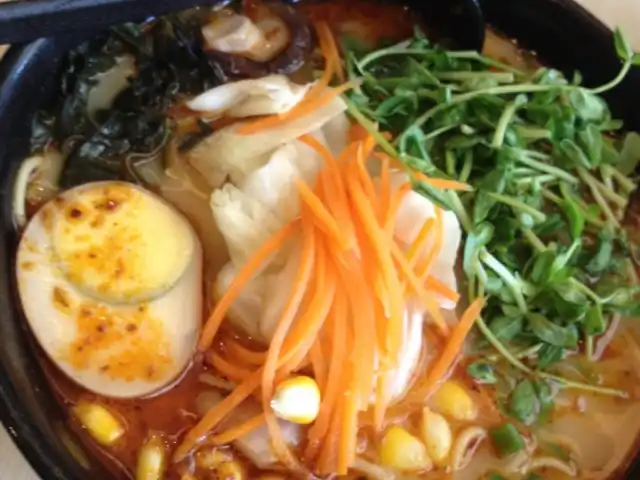 Ajisen Ramen Food Photo 12