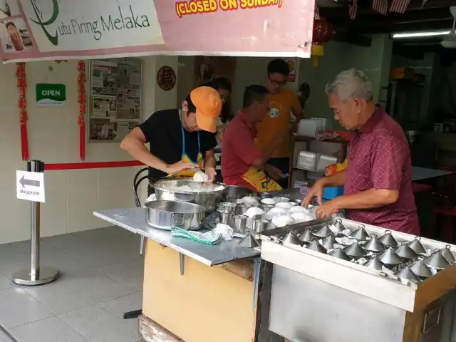 Tengkera Putu Piring Food Photo 6