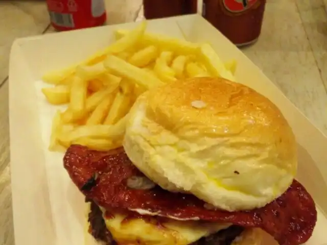ANC Burger Food Photo 11