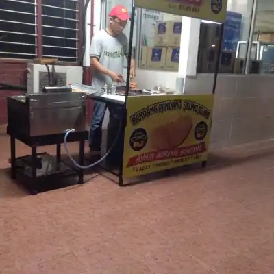 RJ Ayam Goreng Gunting Stall