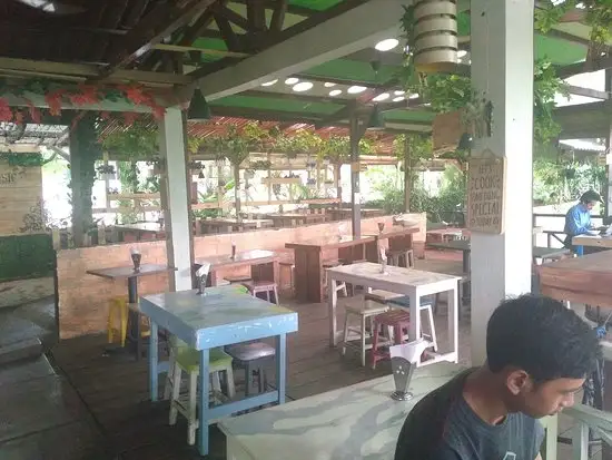 Gambar Makanan Waroeng Taman 7