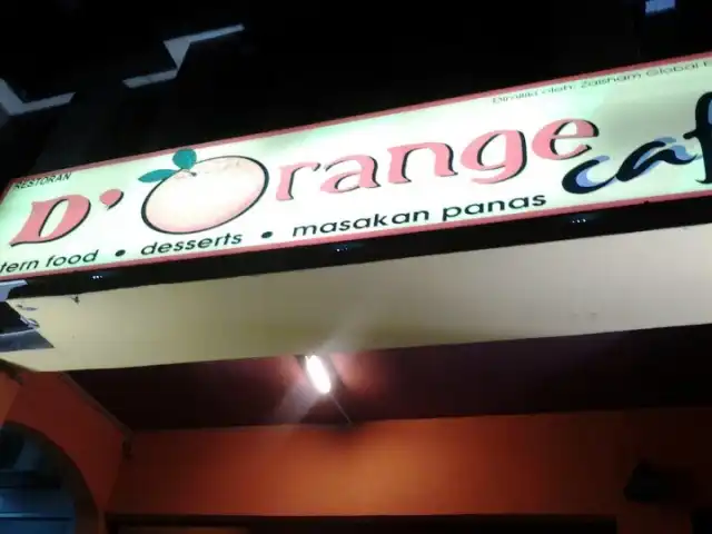 D'Orange Cafe