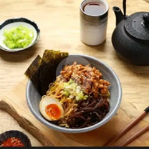 Gambar Makanan Kazue Ramen, Tomang 8