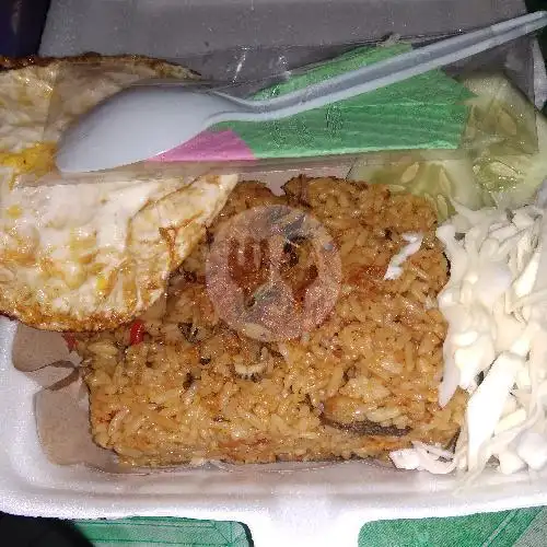 Gambar Makanan Nasi Goreng dan Ayam Gepuk Bu Erwe, Candisari 10