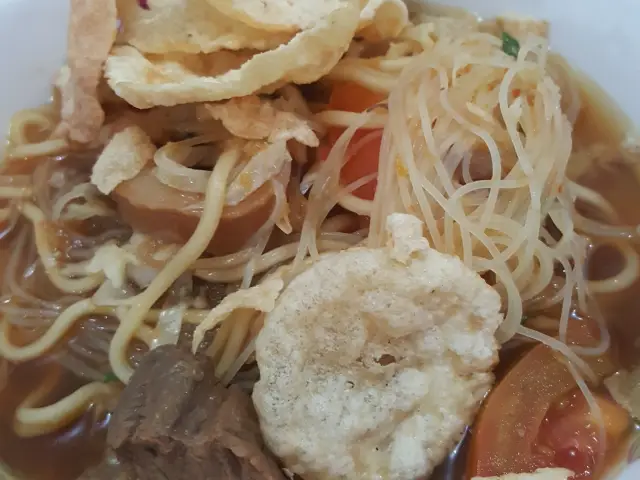 Gambar Makanan Soto Mie Pak Kumis 8