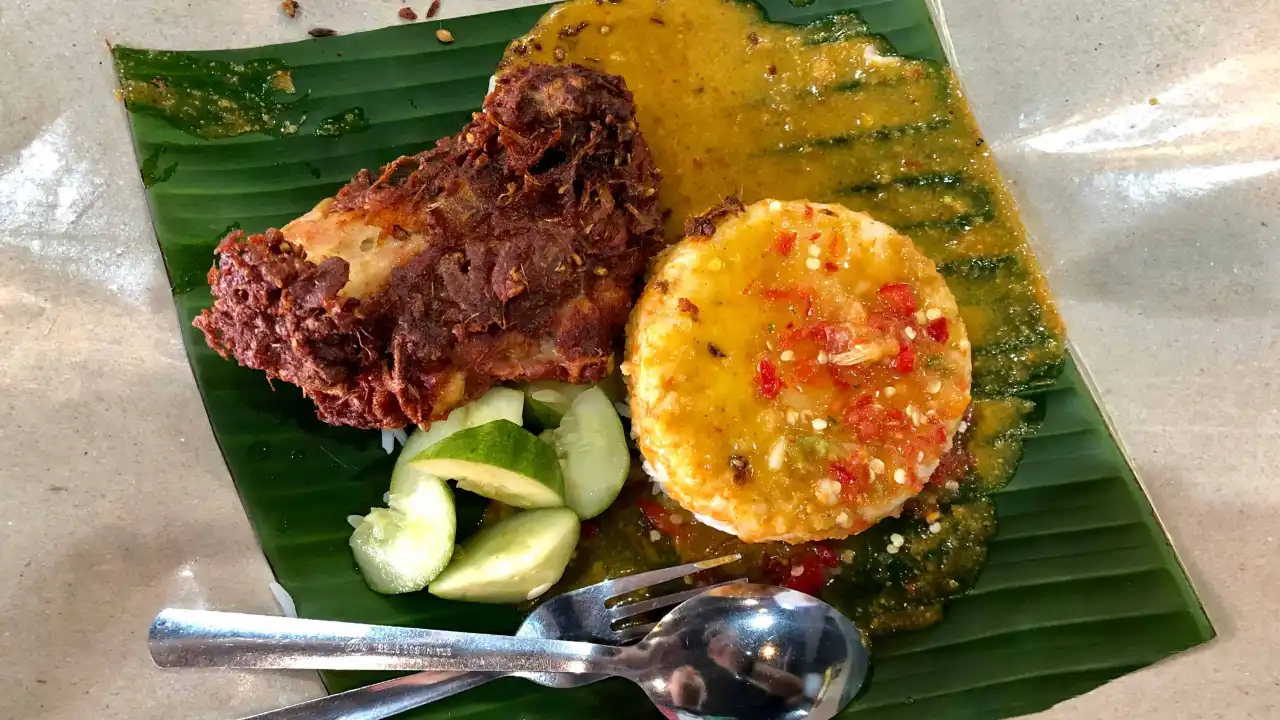 Umira Nasi Kukus