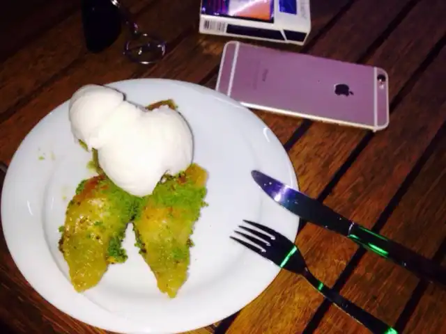 Oz Gaziantep Baklavacim Bodrum Şube'nin yemek ve ambiyans fotoğrafları 8