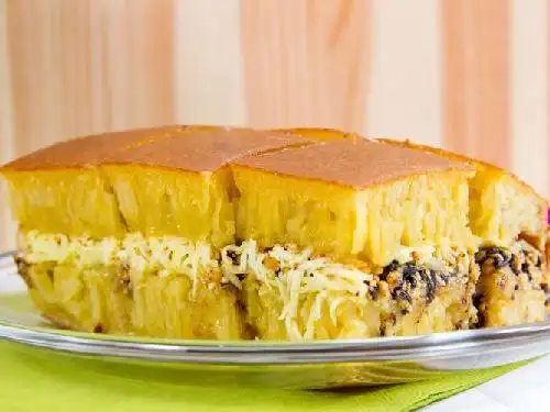 Martabak Hitam Manis Kitty, Ngaglik