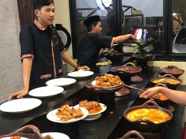 Gambar Makanan Nasi Kapau H. Rizal by Restoran Sederhana Lintau 88 10