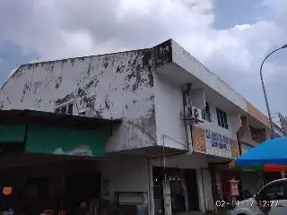 KEDAI MAKANAN DAN MINUMAN SENAWANG