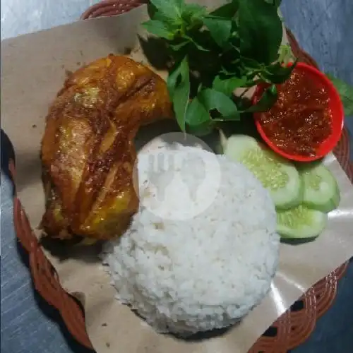 Gambar Makanan Lesehan Pecel Lele Manda, Bantul 2