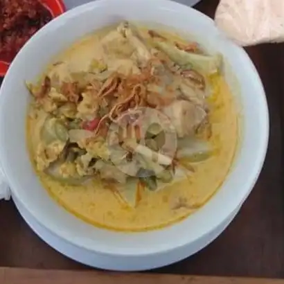 Gambar Makanan Lontong Sayur Benari 7