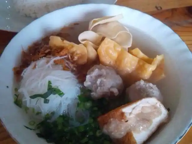 Gambar Makanan Bakso Malang Nonik 20