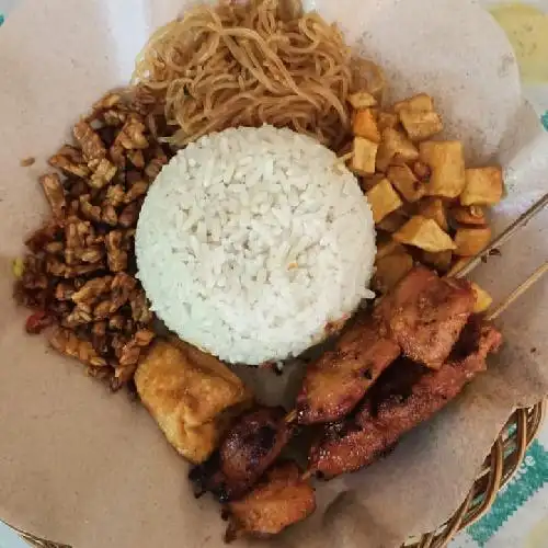 Gambar Makanan Nasi Jinggo Bu Dian, Legian 16