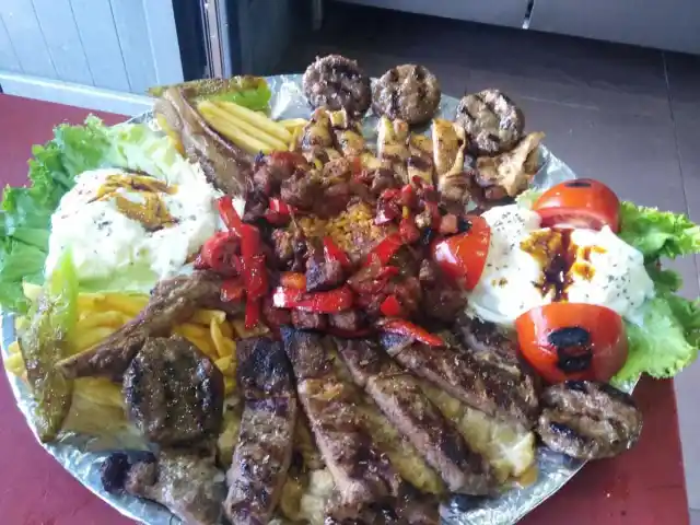 Onur Et Izgara Köfte'nin yemek ve ambiyans fotoğrafları 15