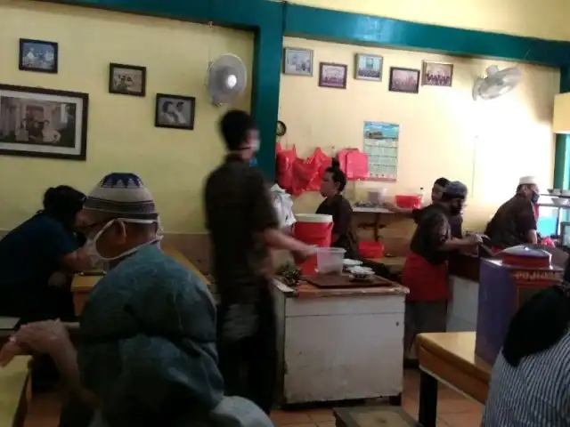 Gambar Makanan Soto Betawi Haji Husein 11