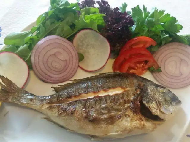 Menekşe Balık'nin yemek ve ambiyans fotoğrafları 5