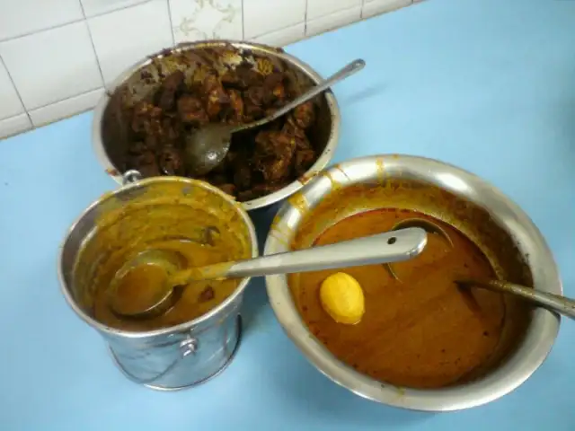 Meena Curry House Food Photo 5